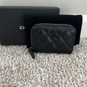 Chanel classic cardholder/coin purse